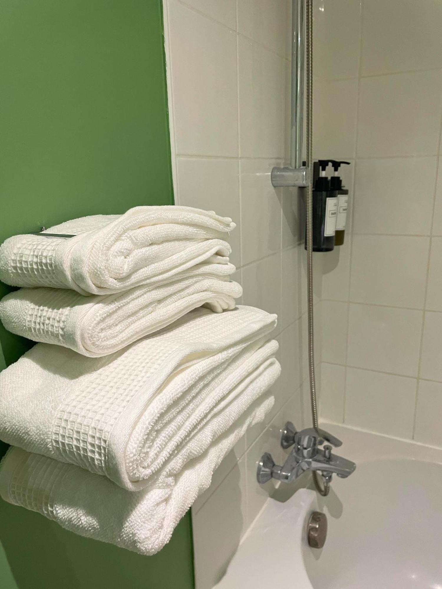 Boudoir - Clim-wifi-twin-gare Lourdes